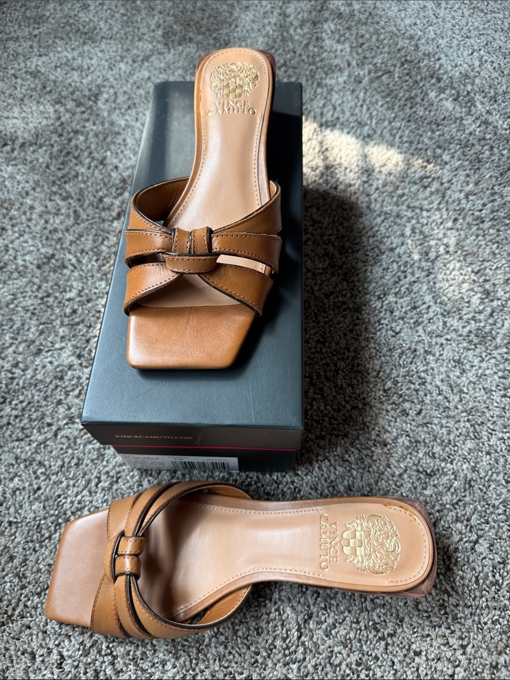Vince Camuto Brown Leather Knot Slide Mules - Picture 2 of 3